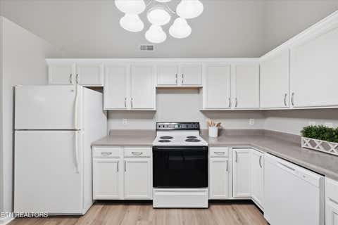 Tiny photo for 4055 Darwin Way, Knoxville, TN 37918 (MLS # 1349952)