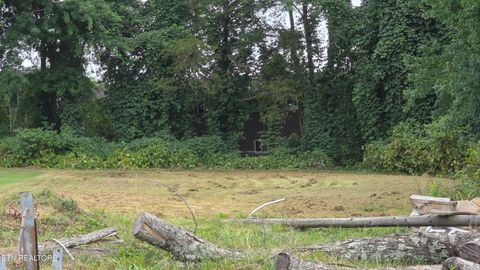 Tiny photo for 523 Sunset Drive, Madisonville, TN 37354 (MLS # 1348448)