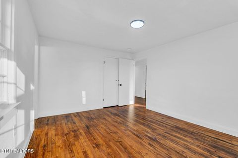 Tiny photo for 251 Country View Road, Crossville, TN 38571 (MLS # 1339456)