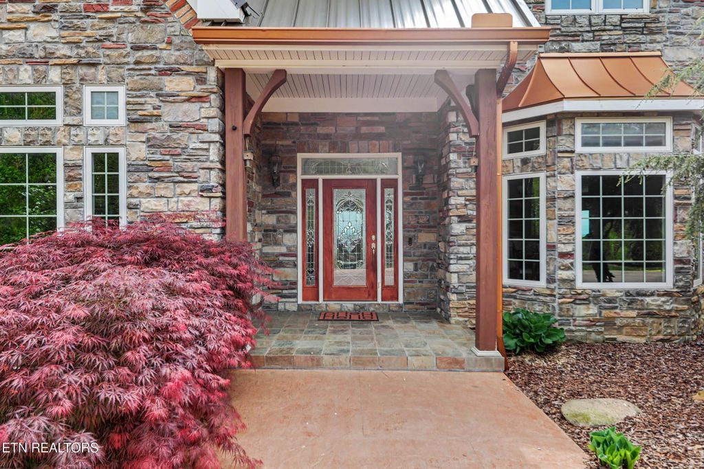 Photo of 498 Proffitt Ridge Rd, Mooresburg, TN 37811 (MLS # 1336815)