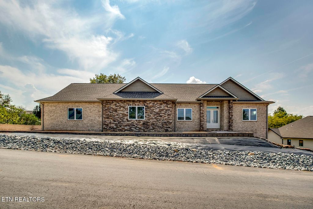 Photo of 119 Hanani Tr, Vonore, TN 37885 (MLS # 1293952)