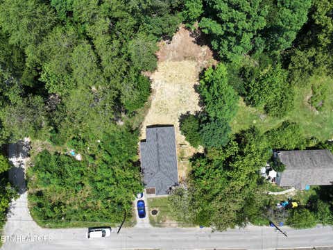 Tiny photo for 523 W Broad St, Clinton, TN 37716 (MLS # 1344486)