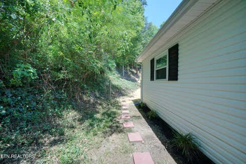 Tiny photo for 523 W Broad St, Clinton, TN 37716 (MLS # 1344486)
