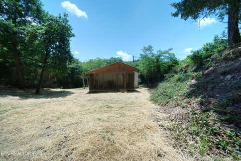 Tiny photo for 523 W Broad St, Clinton, TN 37716 (MLS # 1344486)