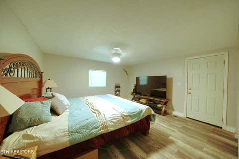 Tiny photo for 523 W Broad St, Clinton, TN 37716 (MLS # 1344486)
