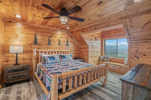 Tiny photo for 2681 Briley Way, Sevierville, TN 37862 (MLS # 1335860)