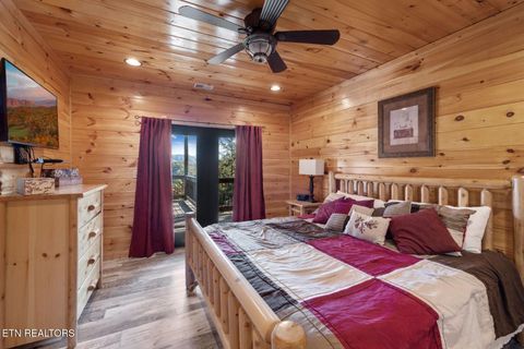 Tiny photo for 2681 Briley Way, Sevierville, TN 37862 (MLS # 1335860)