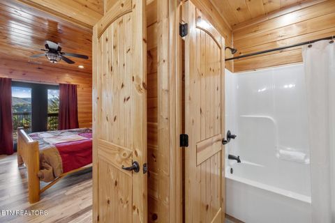 Tiny photo for 2681 Briley Way, Sevierville, TN 37862 (MLS # 1335860)