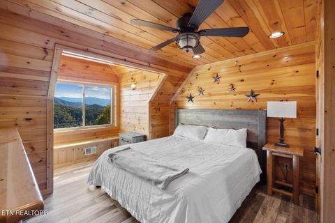 Tiny photo for 2681 Briley Way, Sevierville, TN 37862 (MLS # 1335860)