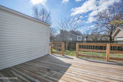 Tiny photo for 303 Canterbury Drive, Knoxville, TN 37920 (MLS # 1333536)