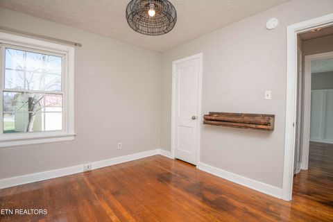 Tiny photo for 303 Canterbury Drive, Knoxville, TN 37920 (MLS # 1333536)