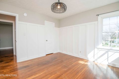 Tiny photo for 303 Canterbury Drive, Knoxville, TN 37920 (MLS # 1333536)