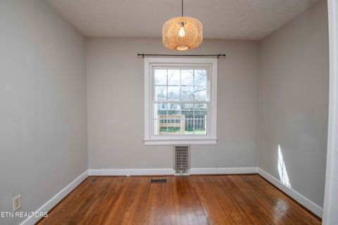 Tiny photo for 303 Canterbury Drive, Knoxville, TN 37920 (MLS # 1333536)