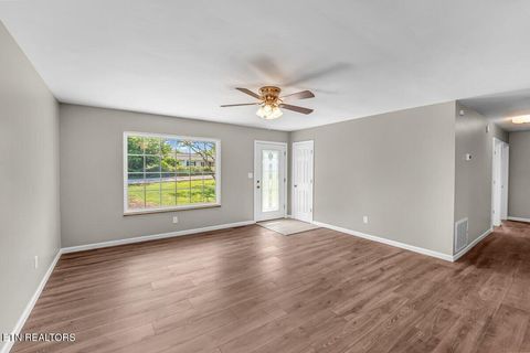 Tiny photo for 513 W Ridgecrest Drive, Kingston, TN 37763 (MLS # 1338407)