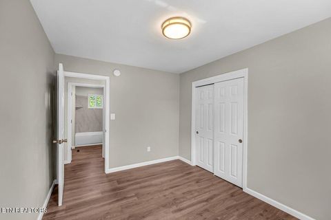 Tiny photo for 513 W Ridgecrest Drive, Kingston, TN 37763 (MLS # 1338407)
