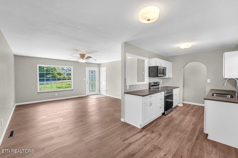 Tiny photo for 513 W Ridgecrest Drive, Kingston, TN 37763 (MLS # 1338407)