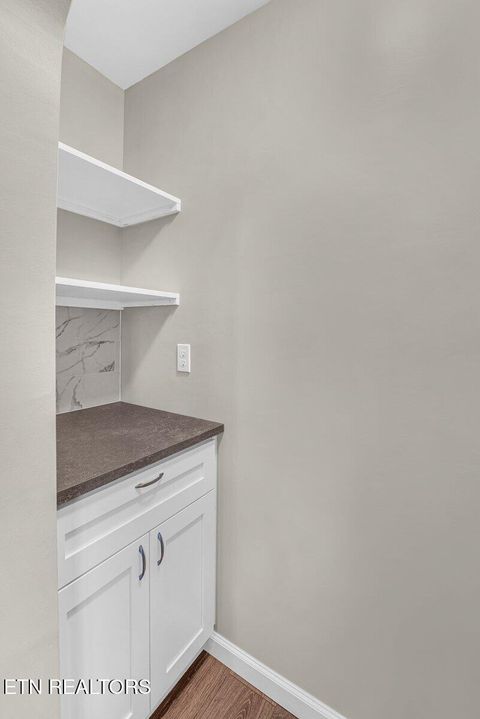 Tiny photo for 513 W Ridgecrest Drive, Kingston, TN 37763 (MLS # 1338407)