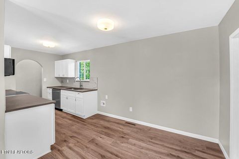Tiny photo for 513 W Ridgecrest Drive, Kingston, TN 37763 (MLS # 1338407)