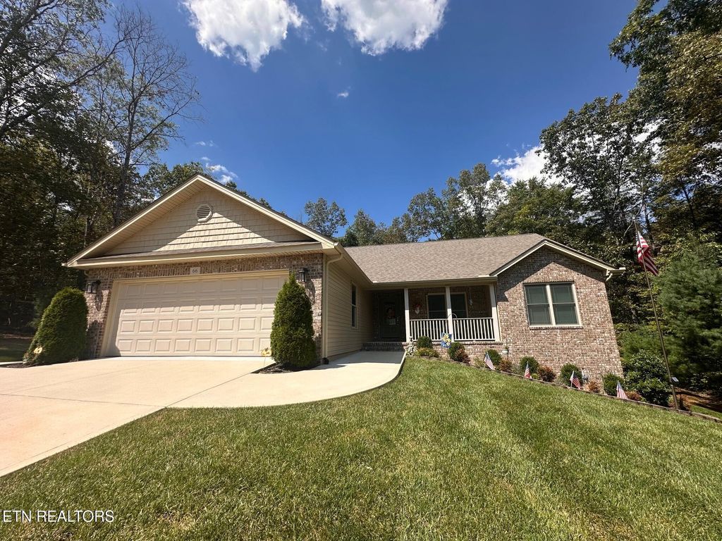 Photo of 66 Lytham Way, Crossville, TN 38558 (MLS # 1313827)