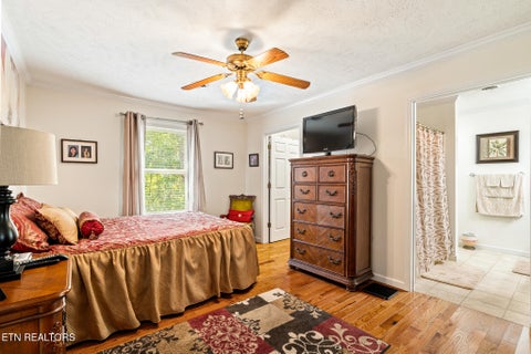 Tiny photo for 125 Creekwood Way, Seymour, TN 37865 (MLS # 1359721)