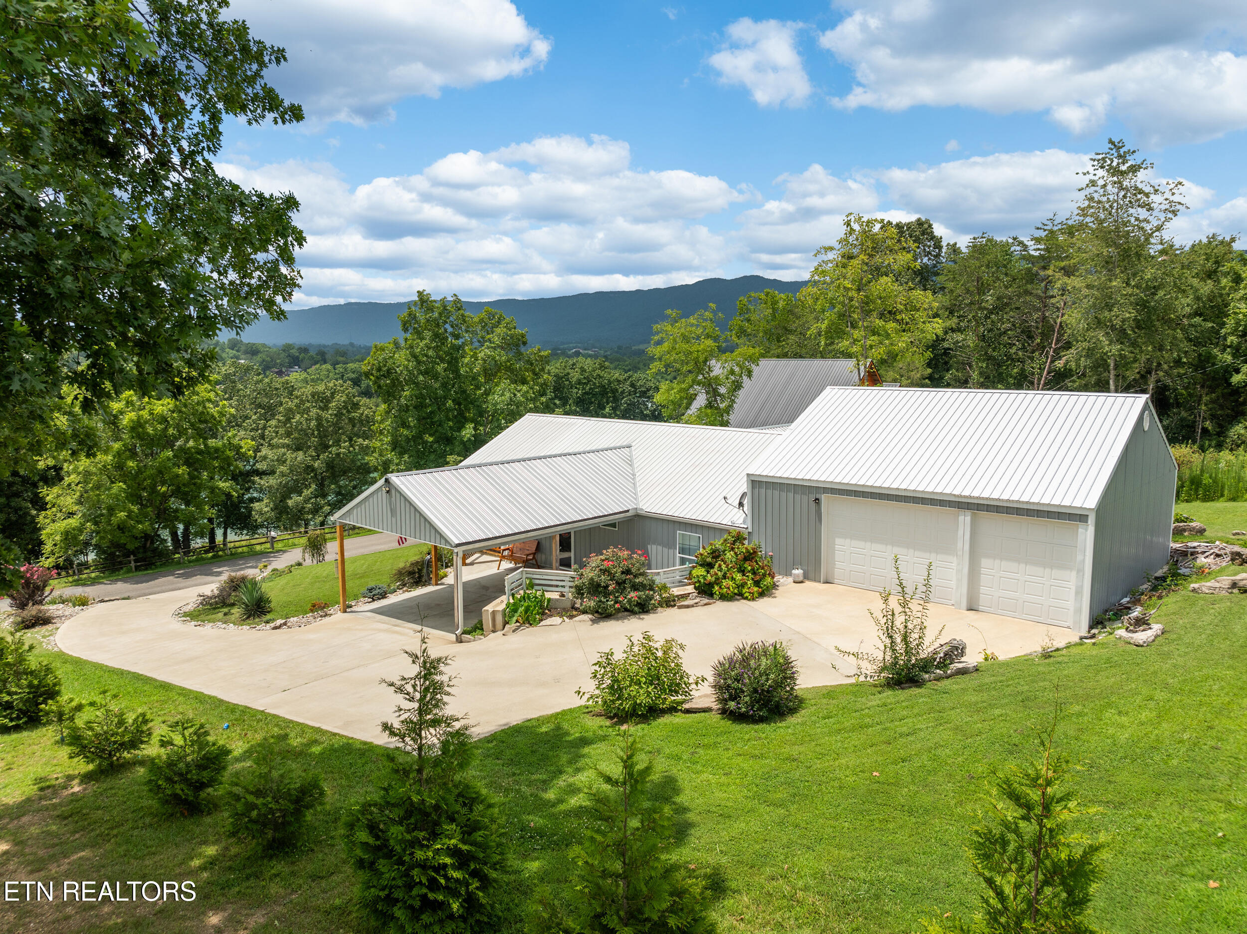 817 Powell Valley Shores Circle
