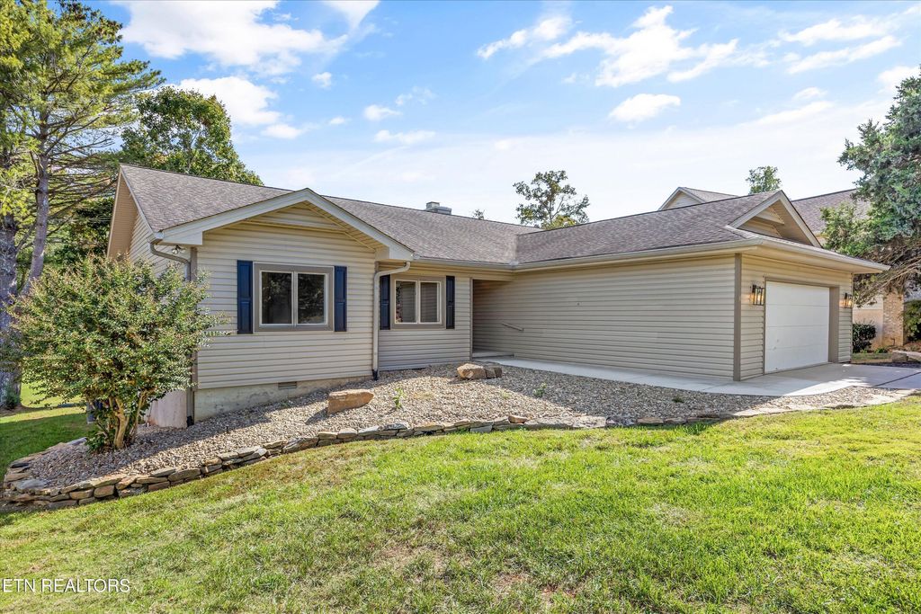 Photo of 146 Talah Way, Loudon, TN 37774 (MLS # 1318261)