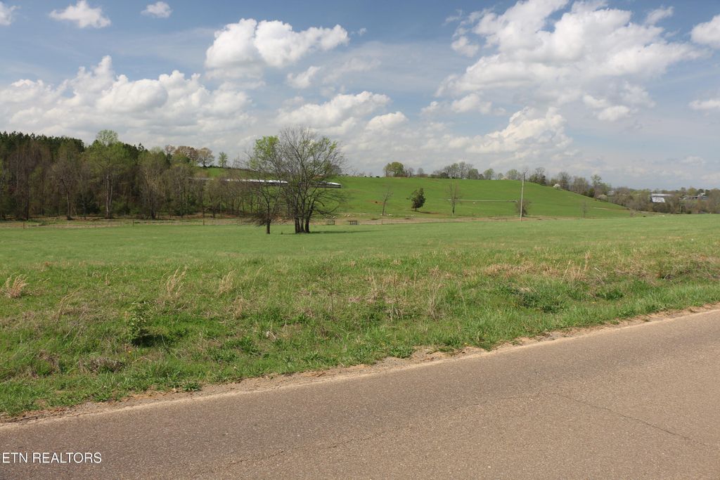 Photo of 1095 County Road 461, Englewood, TN 37329 (MLS # 1317965)