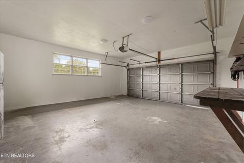 Tiny photo for 891 W Cunningham St, Alcoa, TN 37701 (MLS # 1340801)
