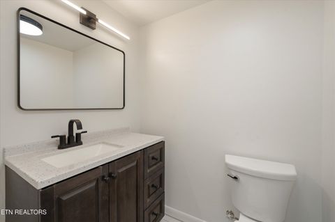 Tiny photo for 891 W Cunningham St, Alcoa, TN 37701 (MLS # 1340801)