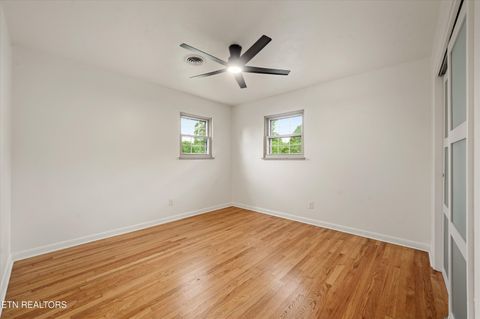Tiny photo for 891 W Cunningham St, Alcoa, TN 37701 (MLS # 1340801)