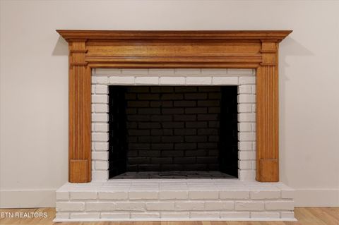 Tiny photo for 891 W Cunningham St, Alcoa, TN 37701 (MLS # 1340801)