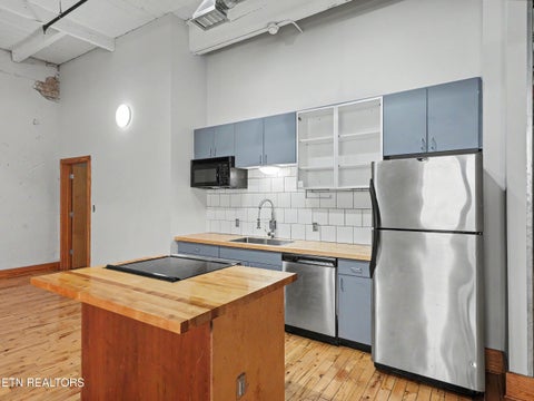 Tiny photo for 112 S Gay St #306, Knoxville, TN 37902 (MLS # 1354202)
