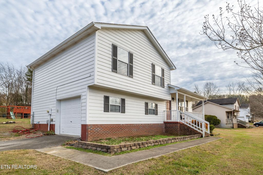 Photo of 11366 Unitia Rd, Friendsville, TN 37737 (MLS # 1248304)