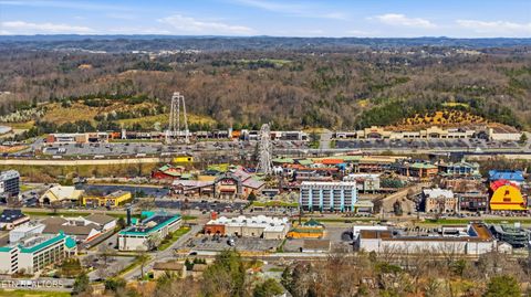 Tiny photo for 591 Warbonnet Way, Pigeon Forge, TN 37863 (MLS # 1332236)