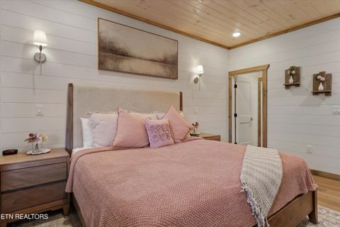 Tiny photo for 591 Warbonnet Way, Pigeon Forge, TN 37863 (MLS # 1332236)