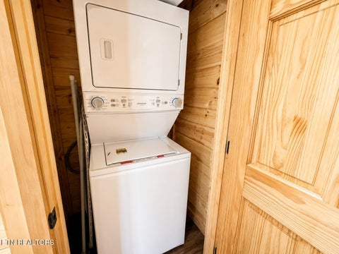 Tiny photo for 862 Crest View Drive, Gatlinburg, TN 37738 (MLS # 1343289)