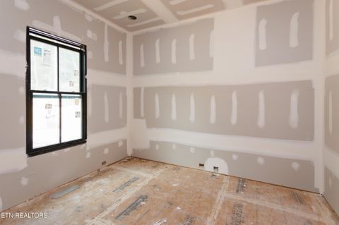 Tiny photo for 28 Hunterwood Court, Crossville, TN 38558 (MLS # 1319178)