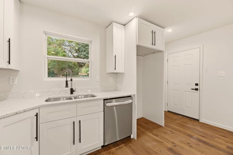 Tiny photo for 605 Forest View Rd, Knoxville, TN 37919 (MLS # 1359956)