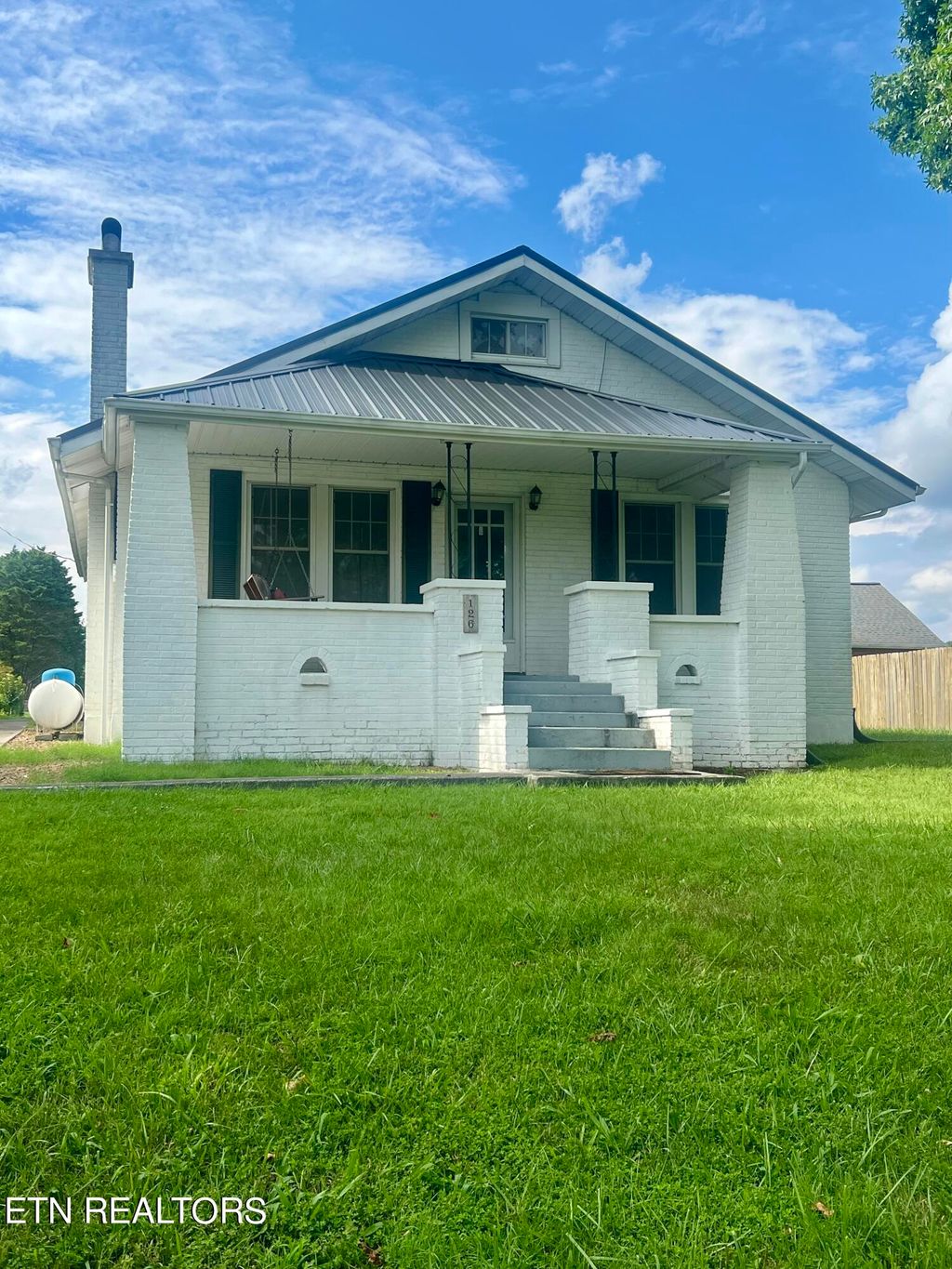 Photo of 126 Graydon Lane, New Tazewell, TN 37825 (MLS # 1270649)