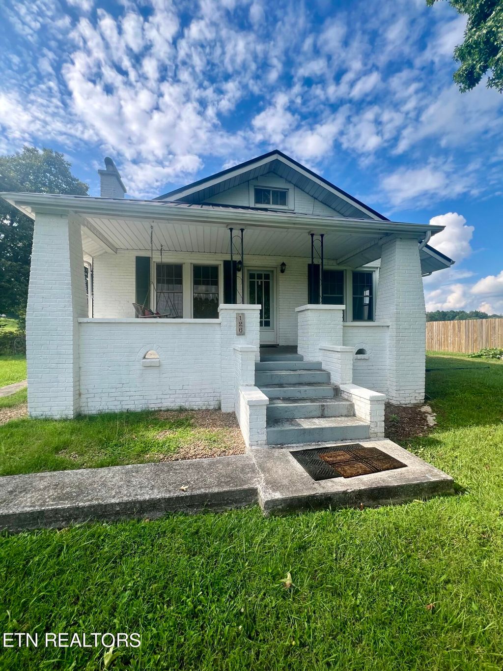 Photo of 126 Graydon Lane, New Tazewell, TN 37825 (MLS # 1270649)