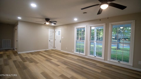 Tiny photo for 1072 Sunset Circle, Newport, TN 37821 (MLS # 1355652)