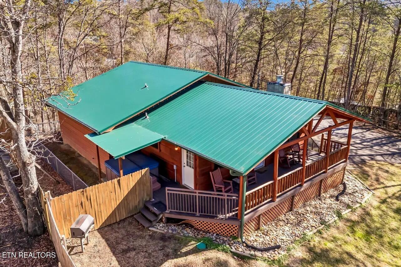 2833 Longvale Lane