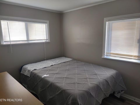 Tiny photo for 757 W Outer Drive, Oak Ridge, TN 37830 (MLS # 1359926)