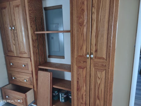Tiny photo for 757 W Outer Drive, Oak Ridge, TN 37830 (MLS # 1359926)