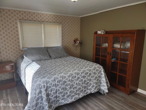 Tiny photo for 757 W Outer Drive, Oak Ridge, TN 37830 (MLS # 1359926)