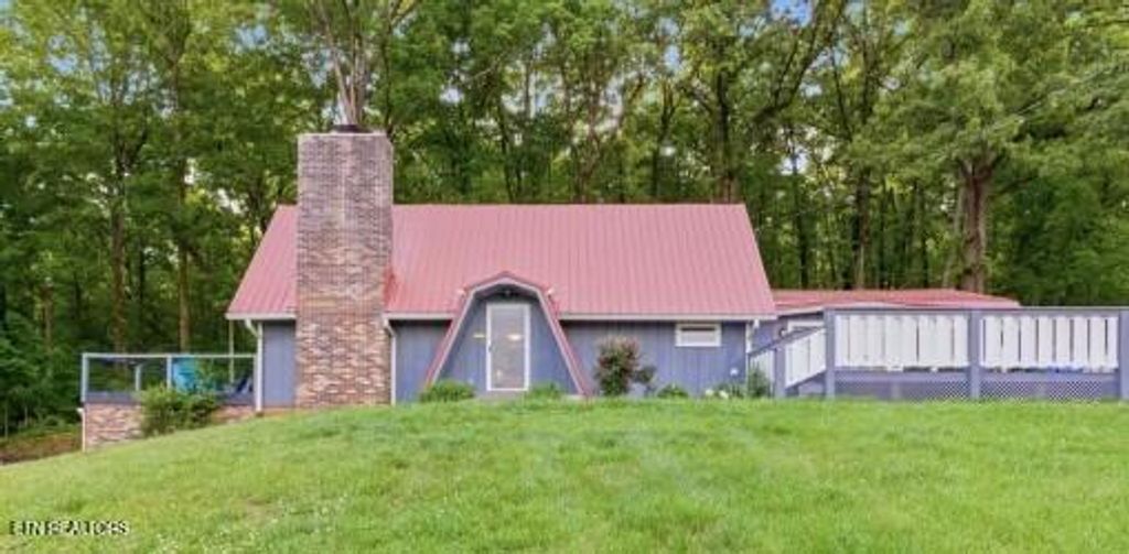 Photo of 129 Wildwood Hills Drive, Maryville, TN 37804 (MLS # 1338819)