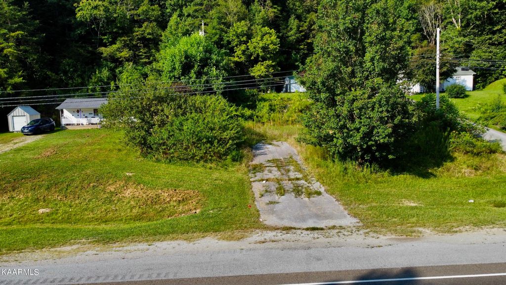Photo of 4705 Baker Hwy, Huntsville, TN 37756 (MLS # 1237453)
