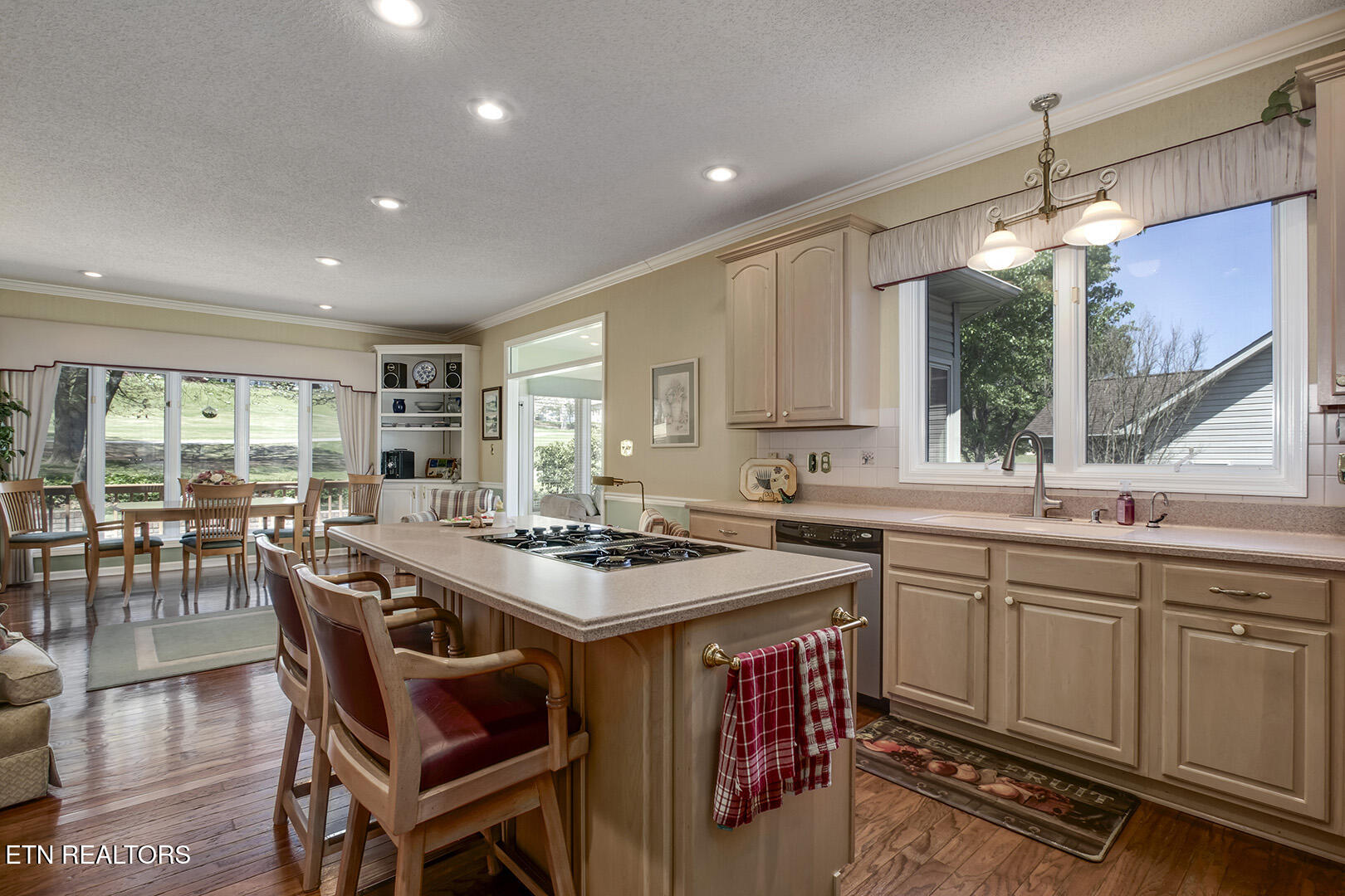 Loudon, Tennessee 37774, United States, 3 Bedrooms Bedrooms, ,3 BathroomsBathrooms,Residential,Active,109750