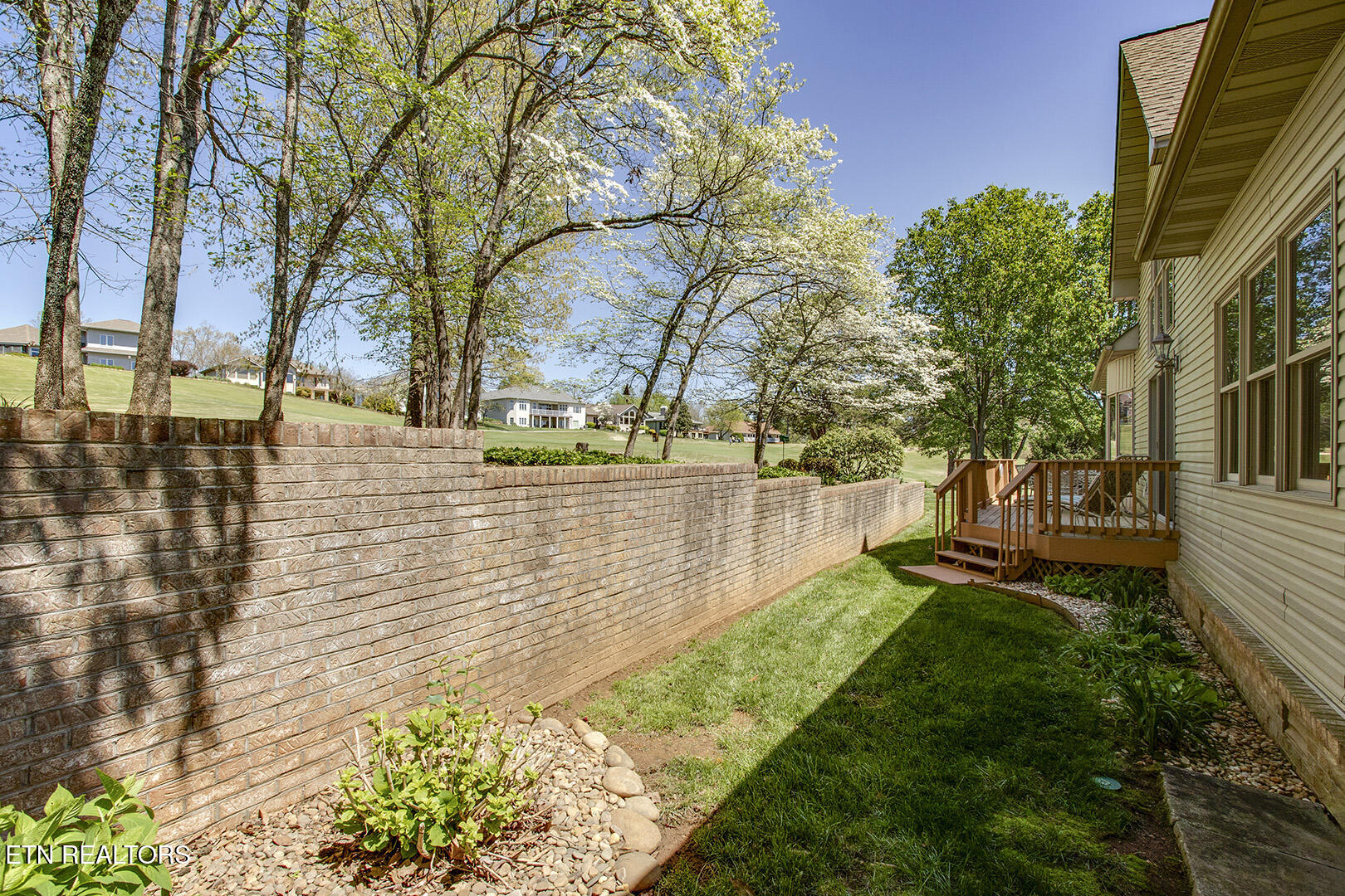 Loudon, Tennessee 37774, United States, 3 Bedrooms Bedrooms, ,3 BathroomsBathrooms,Residential,Active,109750