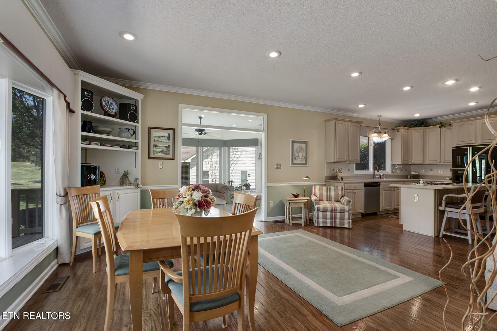 Loudon, Tennessee 37774, United States, 3 Bedrooms Bedrooms, ,3 BathroomsBathrooms,Residential,Active,109750